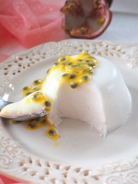 kokosowa pannacotta