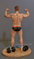 statuine personalizzate modellino sportivo idea regalo ragazzo passione muscoli pesi bodybuilding milano orme magiche