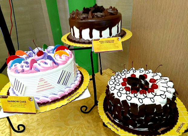 Goldilocks Celebrates National Cake Day - Y5ger
