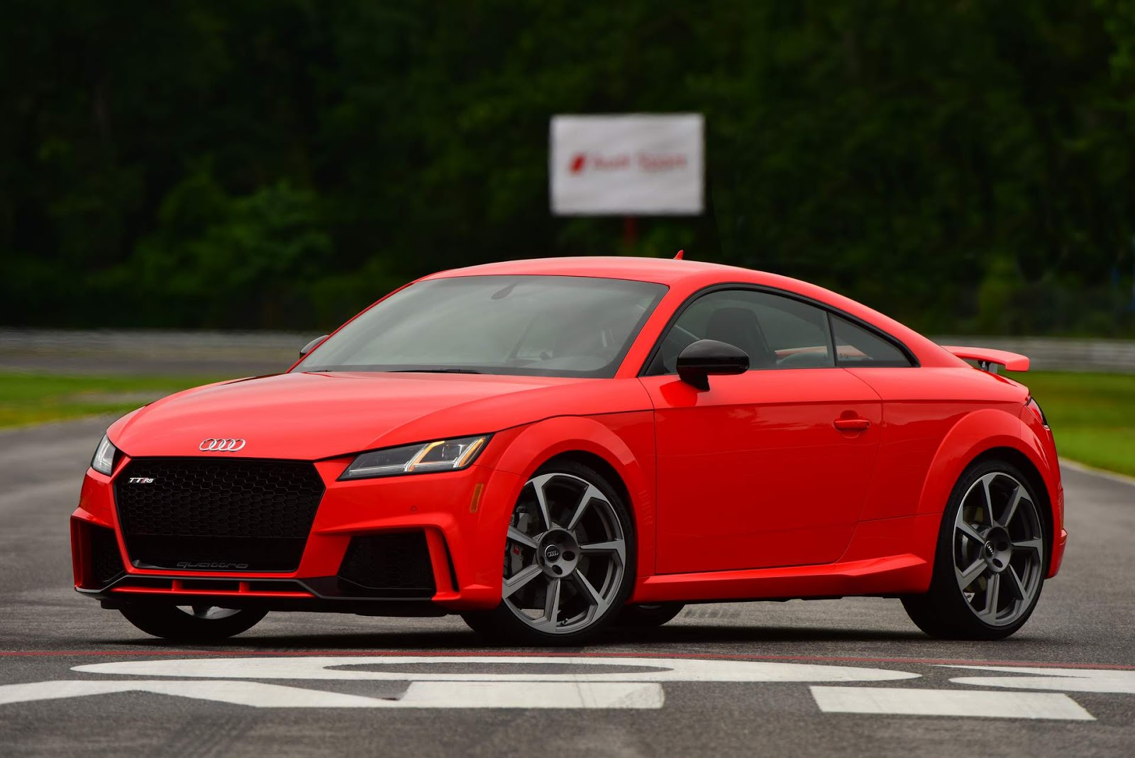 Sobre Audi TT 2018 TT-RS%2B%25282%2529