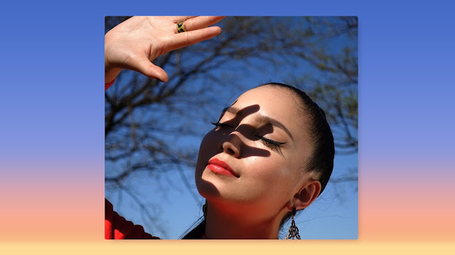 andrea de alba es carmin