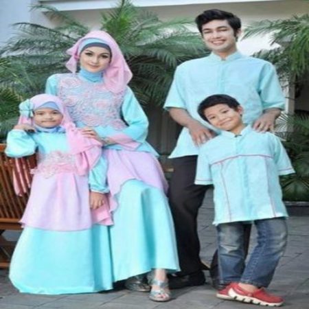 Model Baju  Lebaran  2019 Keluarga  Galeri Batik Terbaru