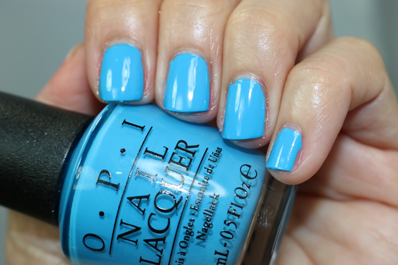 OPI Alice in Wonderland Through The Looking Glass Collection Swatches ...