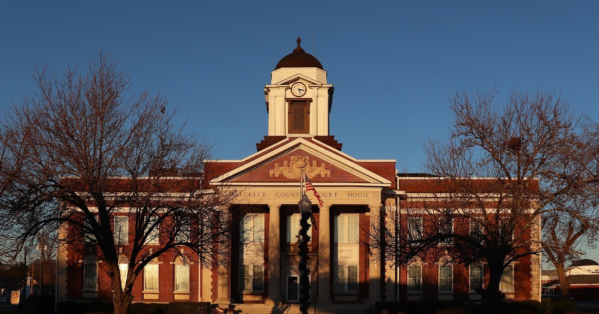 The Outskirts of Suburbia Bleckley County Courthouse