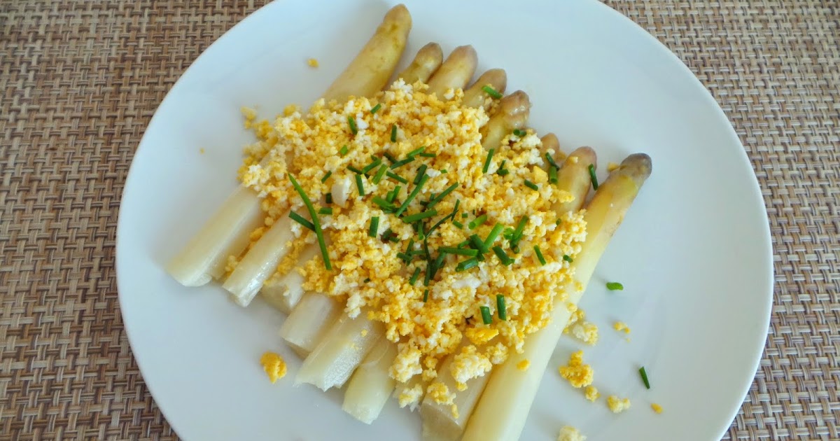 Que Faire Avec La Partie Dure Des Asperges Blanches My Culinary Curriculum: Asperges blanches aux oeufs mimosa (White