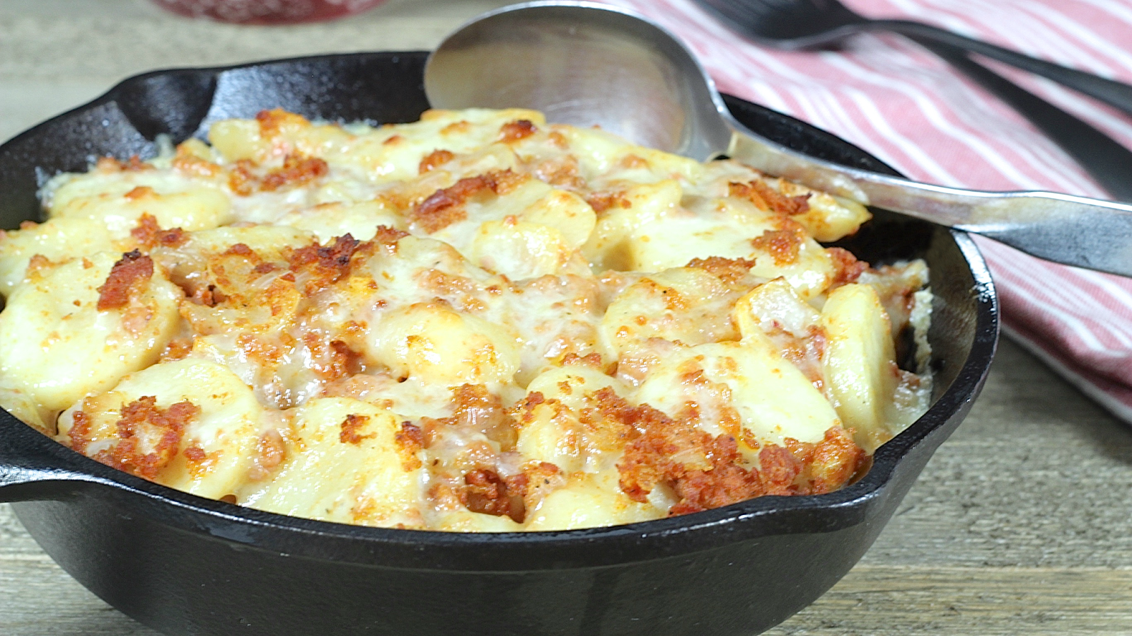 CHEESY LINGUICA AND POTATO BAKE In Good Flavor Great Recipes Great Taste