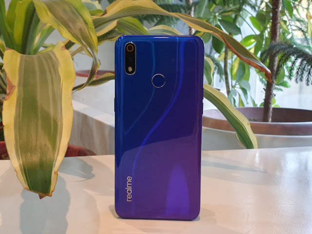 TOP 10 BUDGET SMARTPHONES TO BUY ON AMAZON THIS DIWALI
