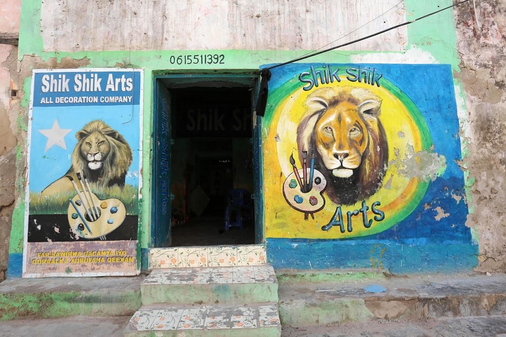 somalia storefront murals