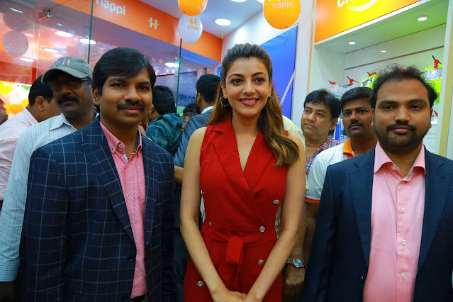 Kajal Aggarwal In Red Dress At Happi Mobiles Launch 6