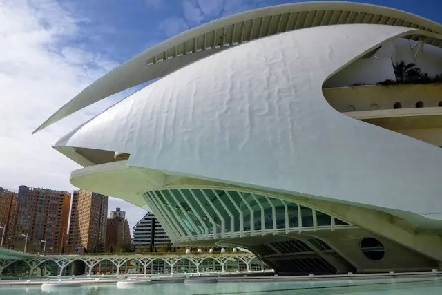 Things to do in Valencia Spain - Visit Ciudad de Las Artes y Ciencias