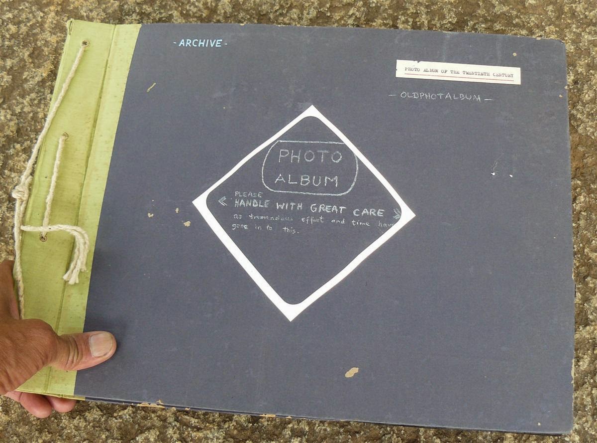 Junk Unjunk!: Vintage photos 'unframed and 'albumed'!