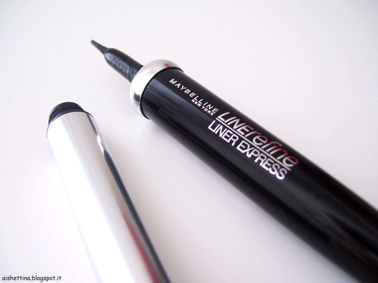 REVIEW Maybelline liner express eyeliner Aishettina