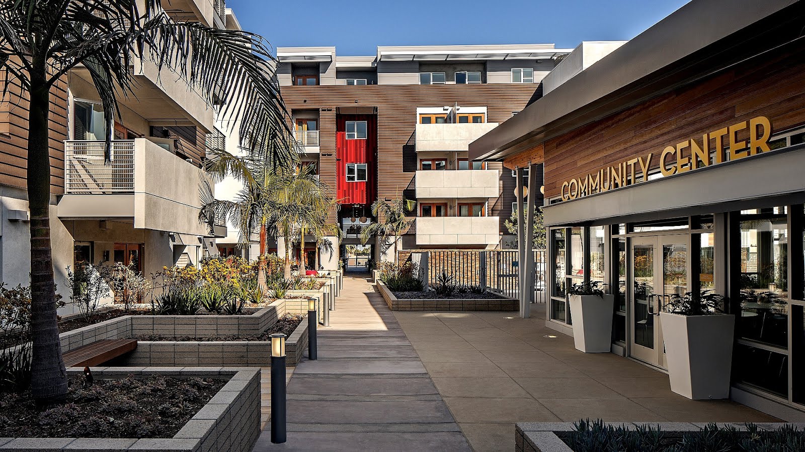 Breakers Hotel (Long Beach, California) Trip to Beach