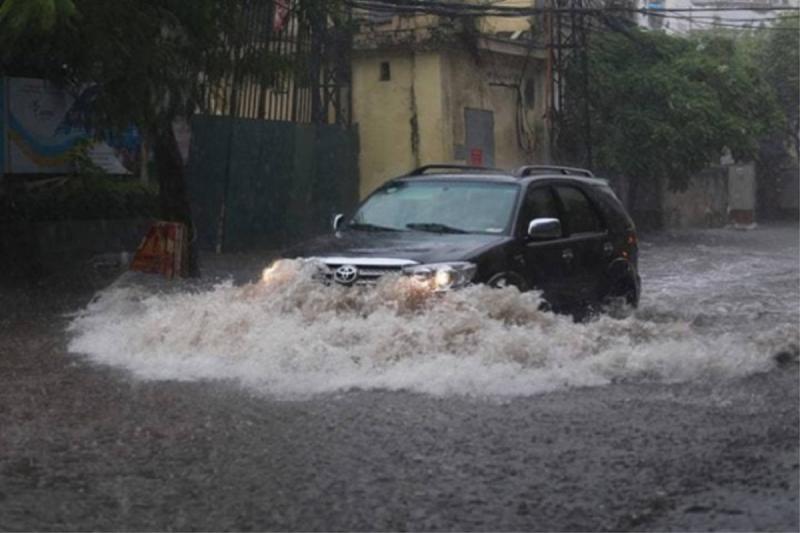 Những điều cần biết về bảo hiểm ô tô ngập nước