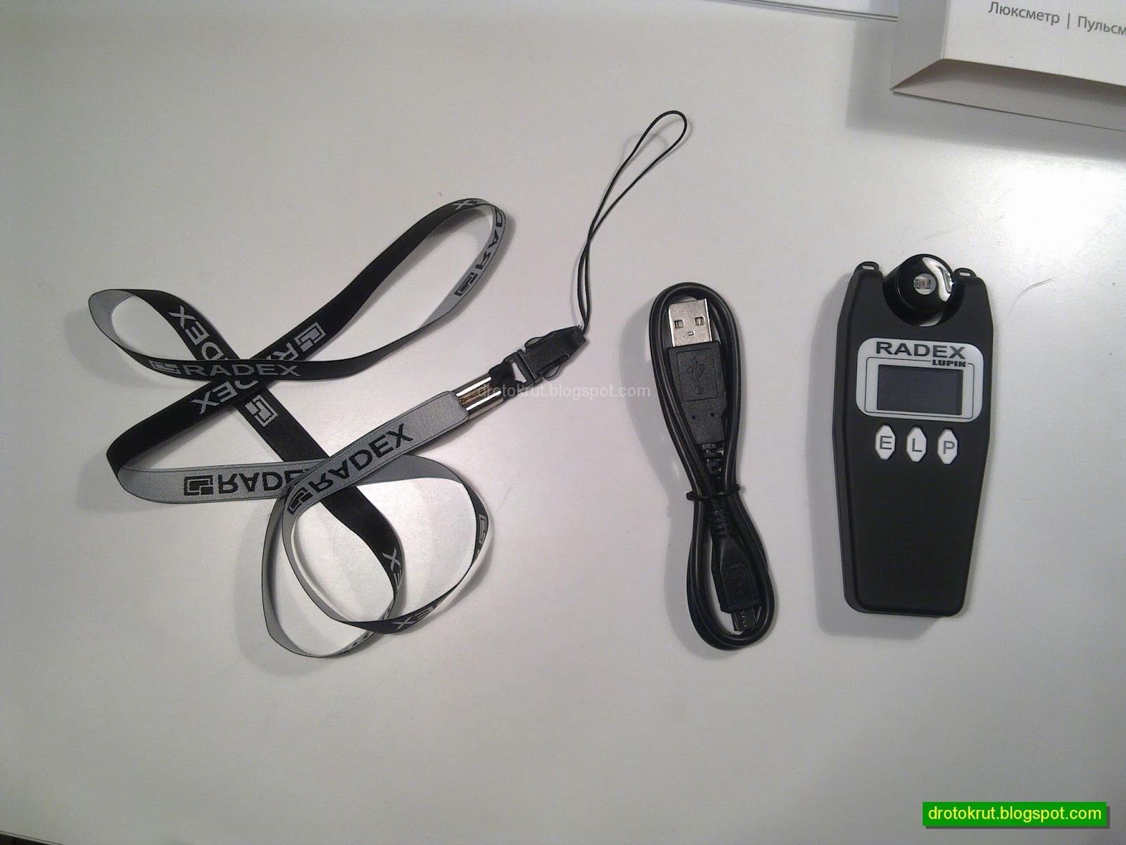 Люксметр-яркомер-пульсметр Radex Lupin