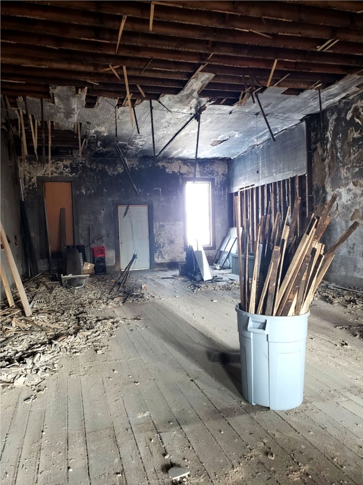 Kammy's Korner NOW OPEN! The Parma Antique Mall Upstairs!