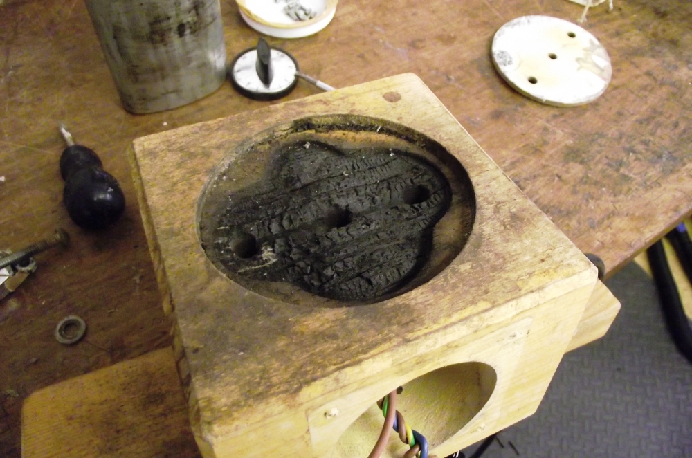 A Luthier's Blog: Iron Resurrection