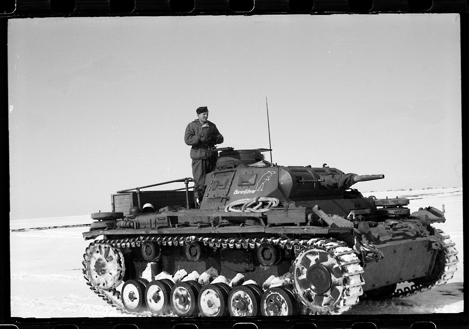 22 немецких танков. Танк PZ 3. Т-3 танк Германия. Т3 танк вермахта. PZ III 1941.