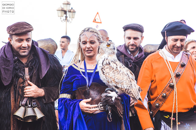 Corteo storico di Sant' Alessandro 2019, Sfilata di Sant' Alessandro 2019, Isola d'Ischia, Foto Ischia, Antiche tradizioni dell' Isola d' Ischia, Ritratto, Castello Aragonese Ischia, Sbandieratori, Mamuthones, 