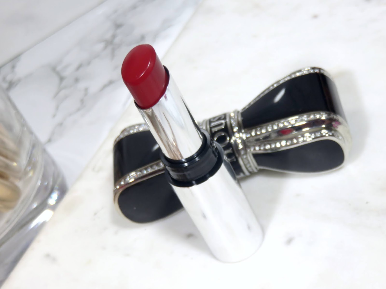 House of Sillage Diamond Powder Satin Lipstick Cruise Collection Review and Swatches