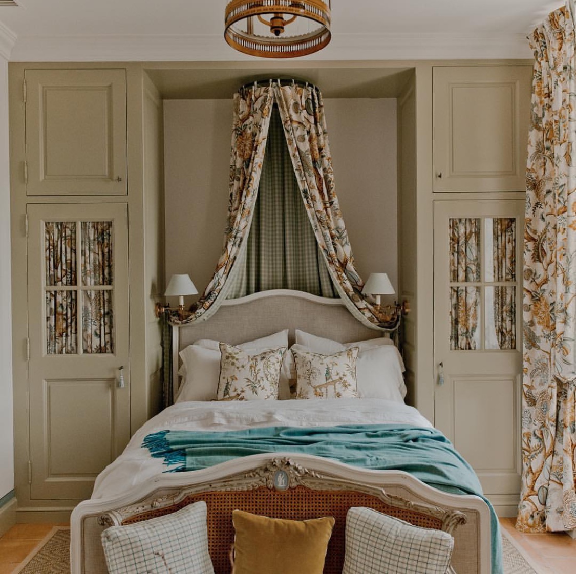 Weekday Wanderlust | Places: Le Mas Des Poiriers, Provence