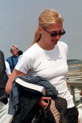 Style Icon: The Timeless Looks of Carolyn Bessette-Kennedy