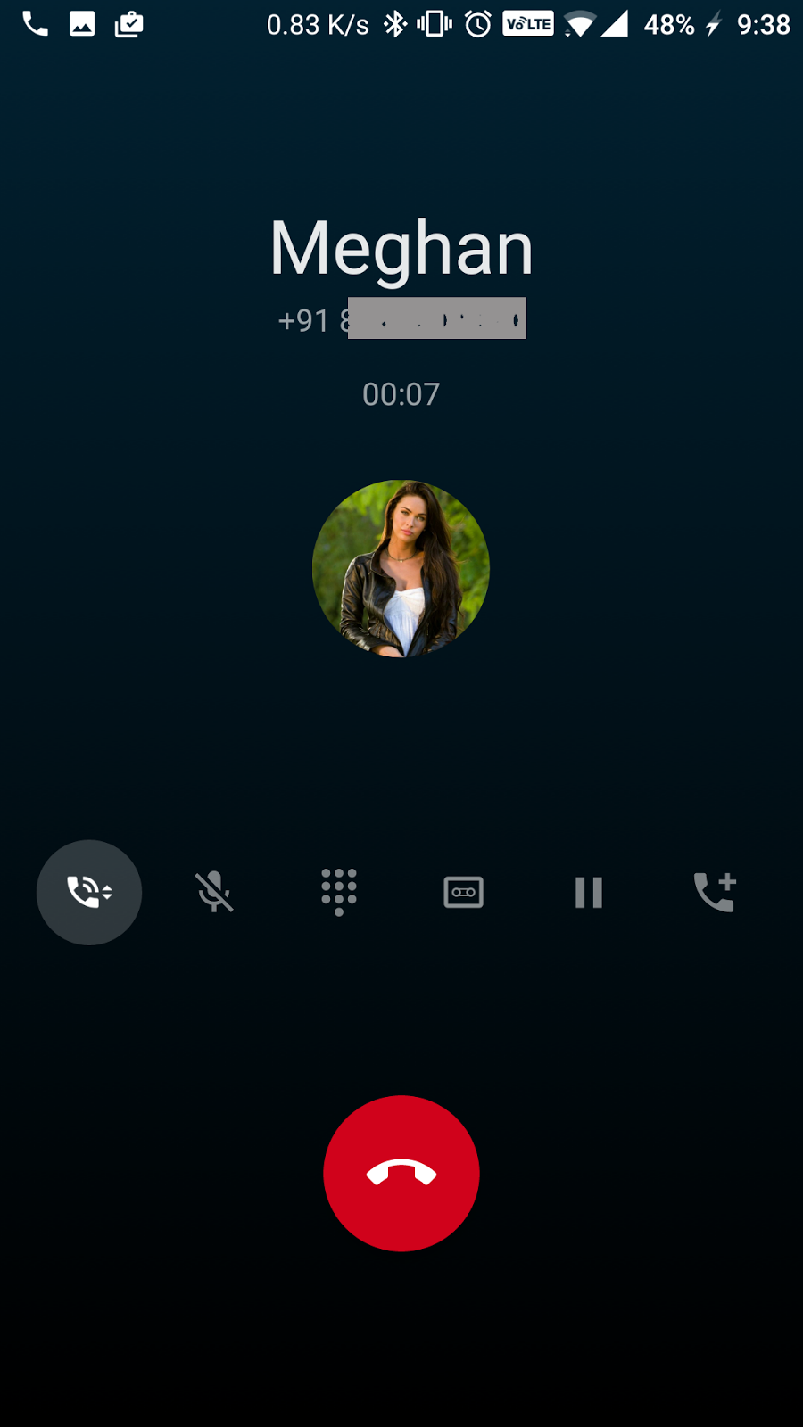 Latest OxygenOS Beta Brings New Dialer, Call Interface, UI