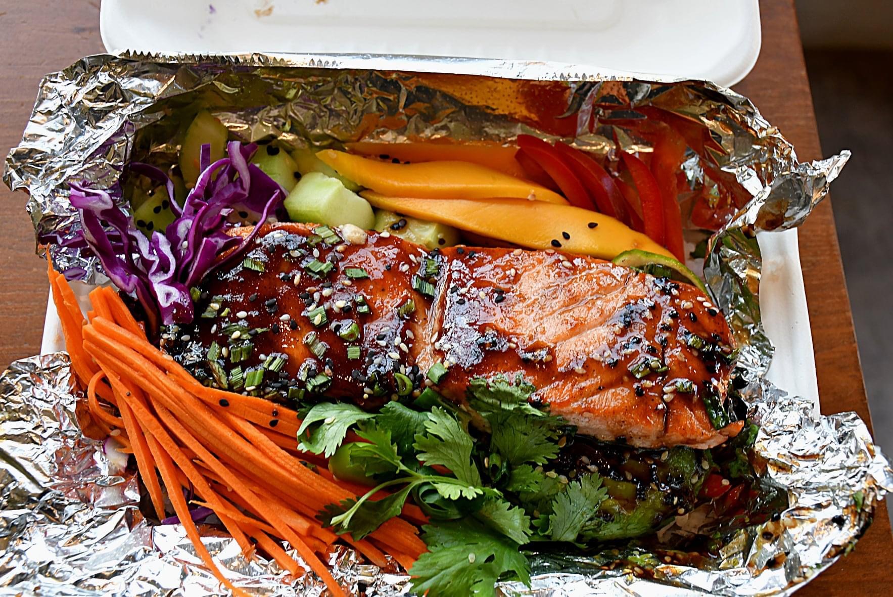 CupCakes and CrabLegs SMA’s Best Food Deals The Salmon Amaze Bowl