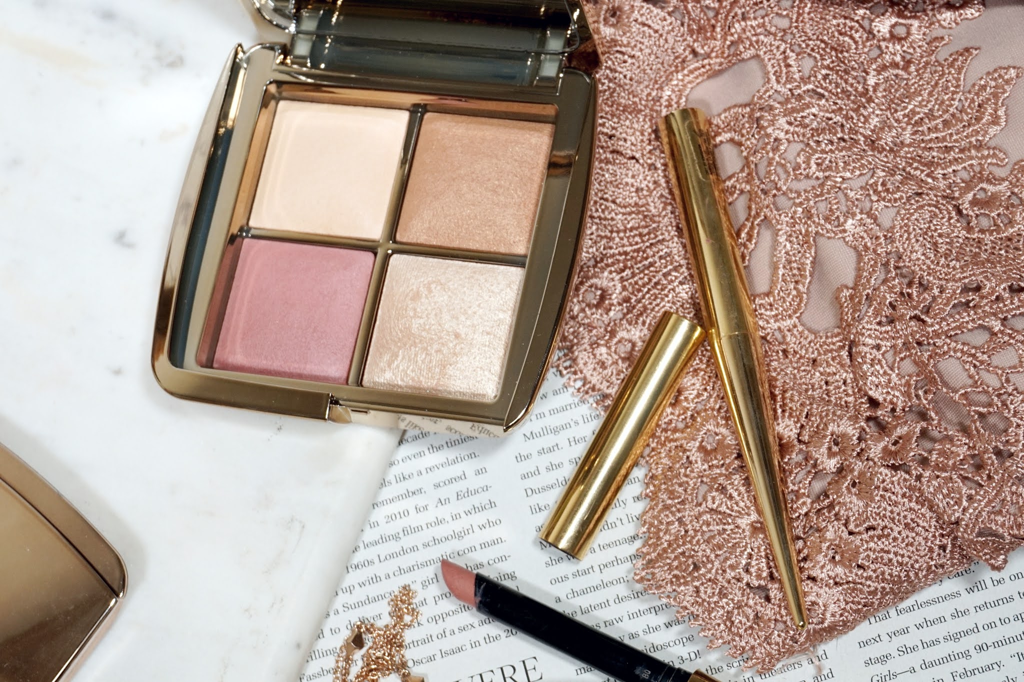  Review Hourglass Ambient Lighting Edit Mini Sculpture Unlocked