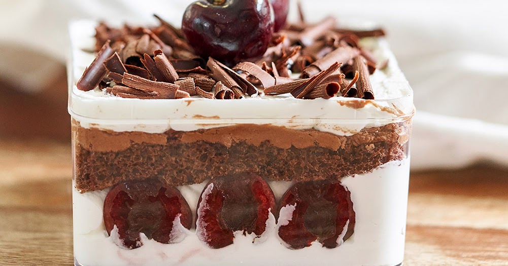 dailydelicious Black Forest Cake Box