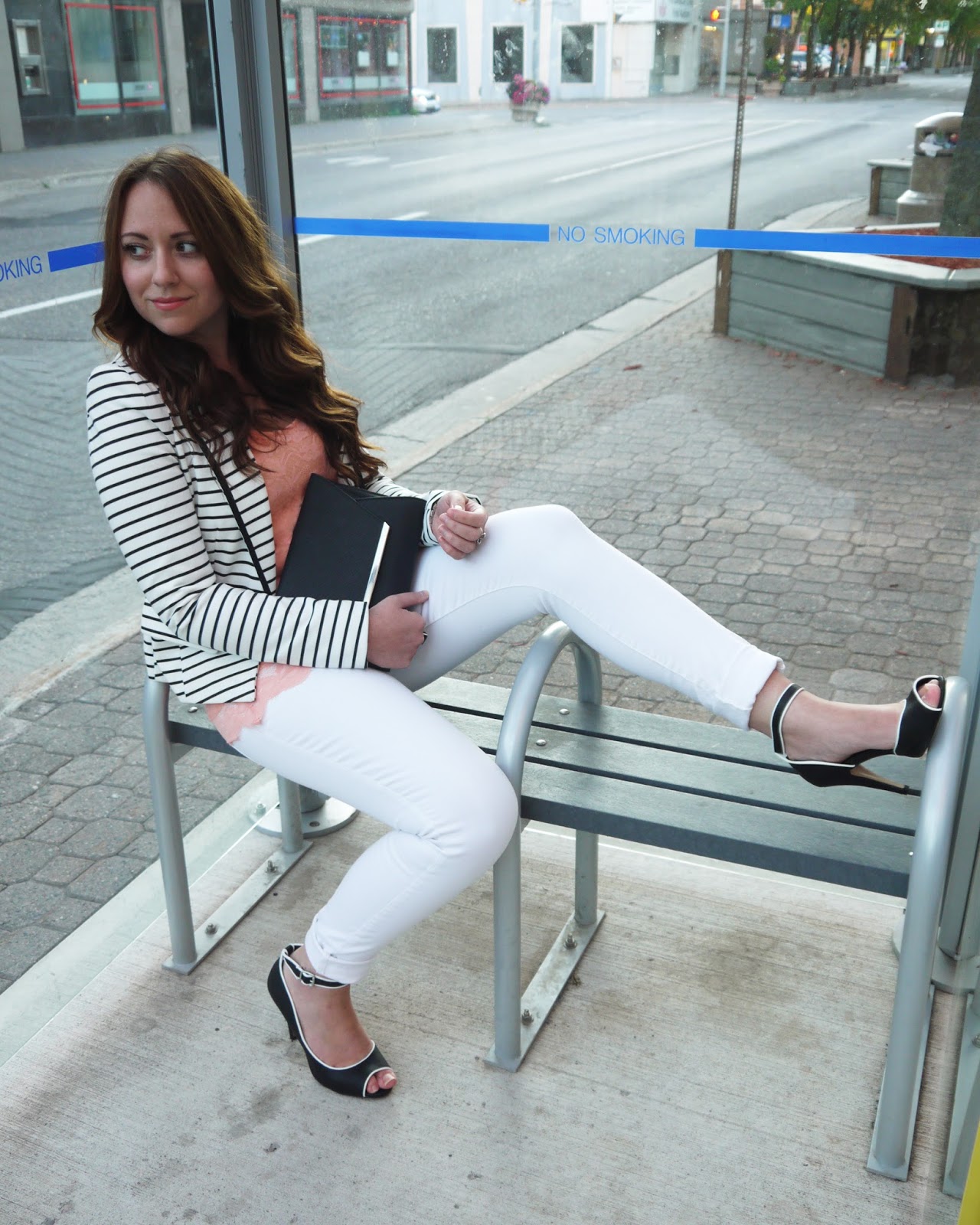 Street Style {Buskerfest + Peach Lace + Stripes} | Closet Full of Thrills