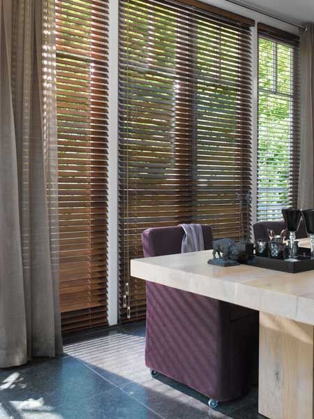 PERSIANAS E CORTINAS