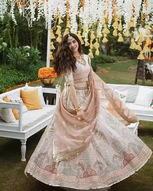 Sana Javed And Bilal Ashraf Looking Absolutely Gorgeous In Their Latest Photoshoot
