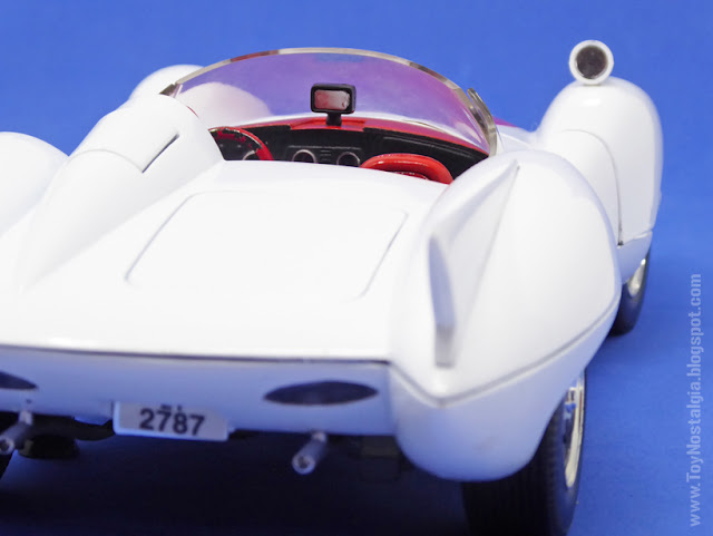 ToyNostalgia: MACH 5 METEORO (Speed Racer)