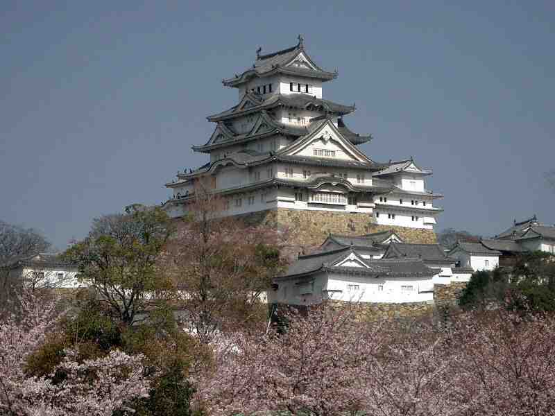 Himeji Castle is rated as the world's cultural heritage is very