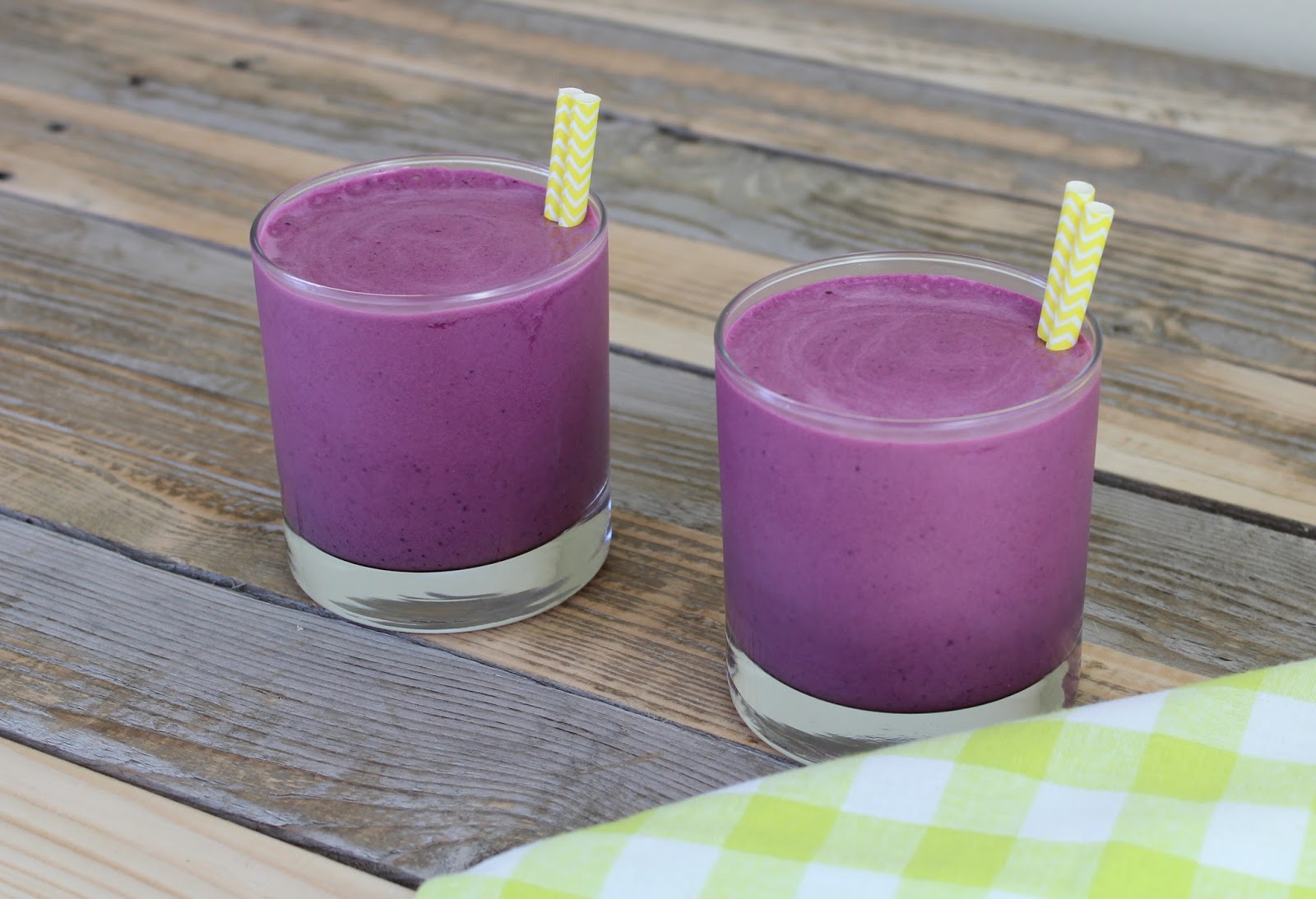 FitViews: Very Berry Beet Protein Power Smoothie