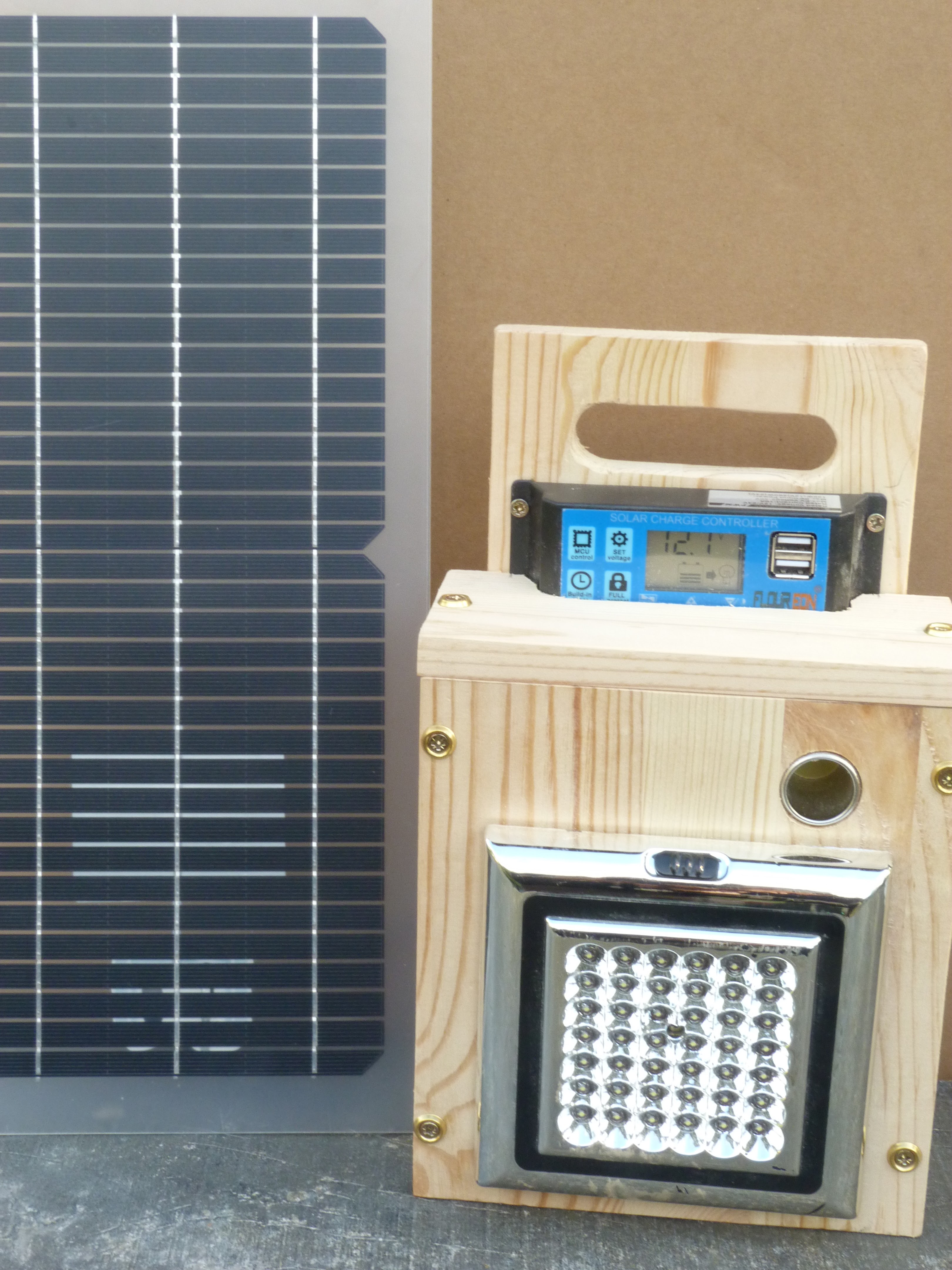 Offgrid living and cooking Building your own Solar Power Pack