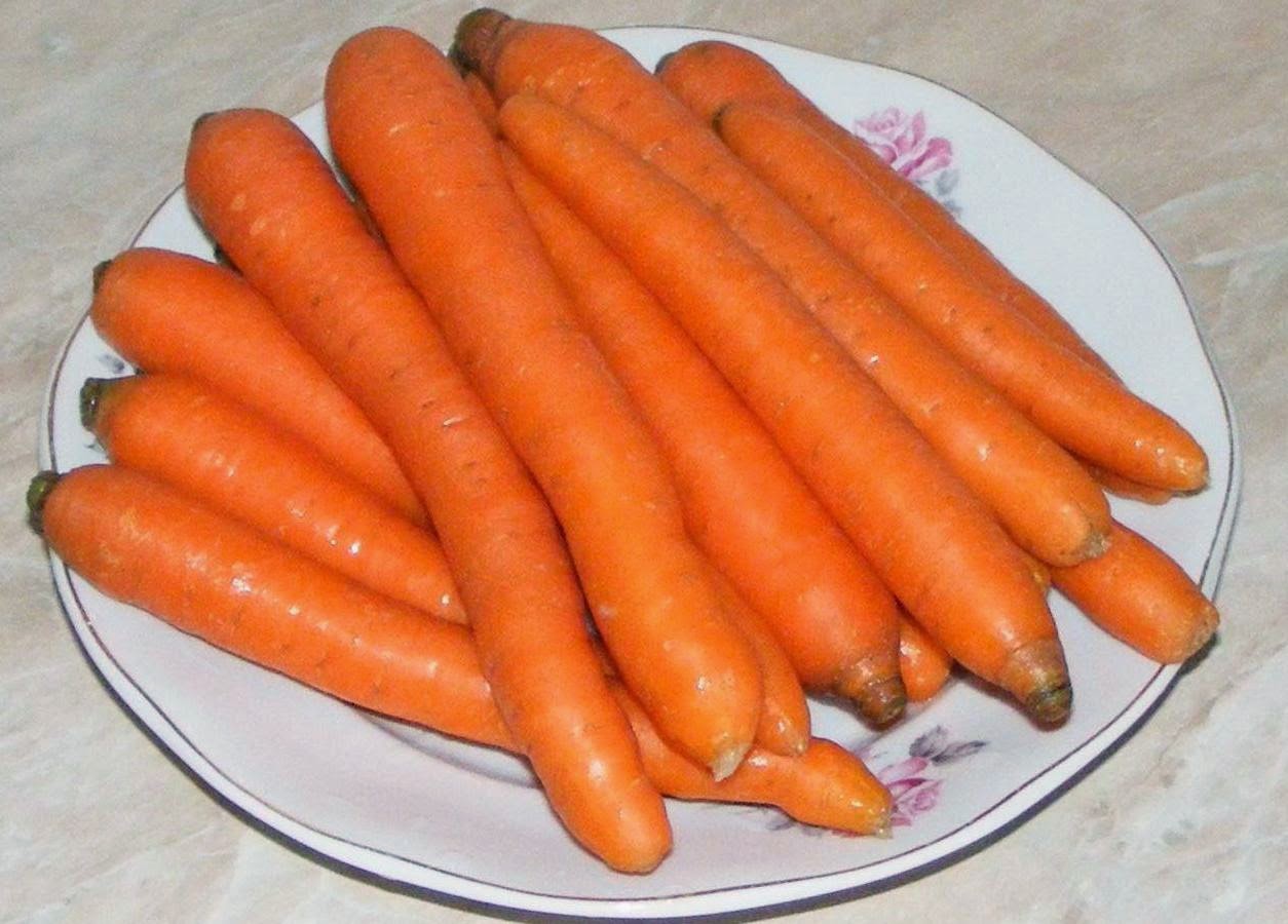 legume, morcovi, morcov, retete cu morcovi, preparate din morcovi, morcovi de gradina, morcovi de tara, morcovi de curte, morcovi romanesti, diete cu morcovi, cure cu morcovi, retete si preparate culinare din morcovi proaspeti de gradina romanesti, morcovi tineri si proaspeti, 
