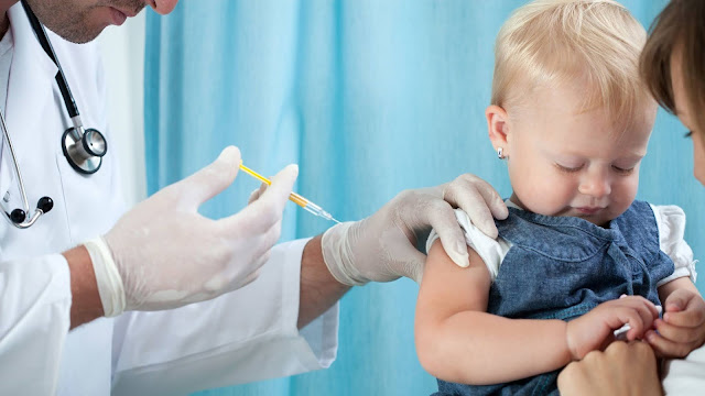 Mendapatkan Layanan Vaksinasi di Rumah