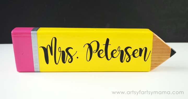 Personalized Pencil Teacher Gift Tutorial at artsyfartsymama.com