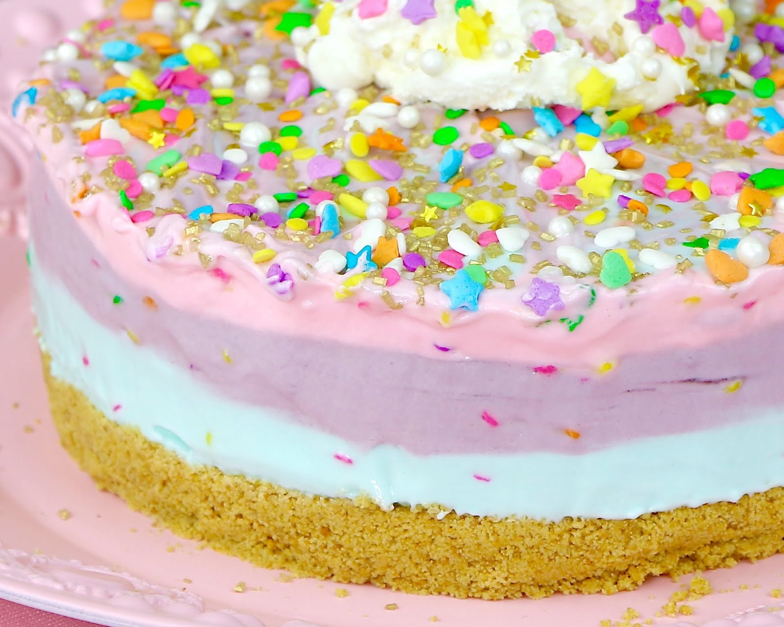 {VIDEO} NoBake Unicorn Pie The Lindsay Ann