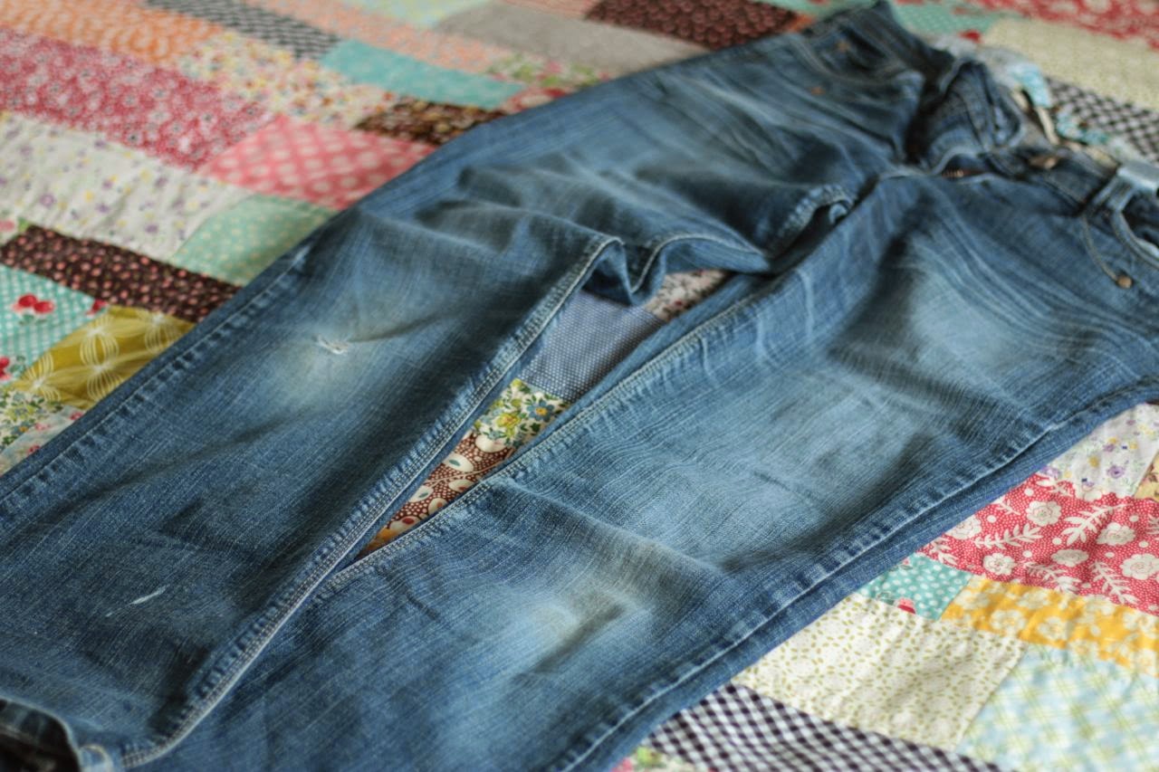 My favourite jeans, ready for the chop and a new pretty hem