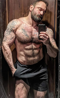 Muscular Daddy Bear