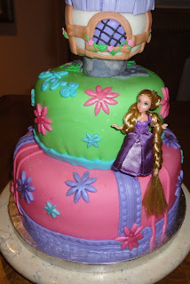 Pink Sugar Cupcakes: Rapunzel Cake