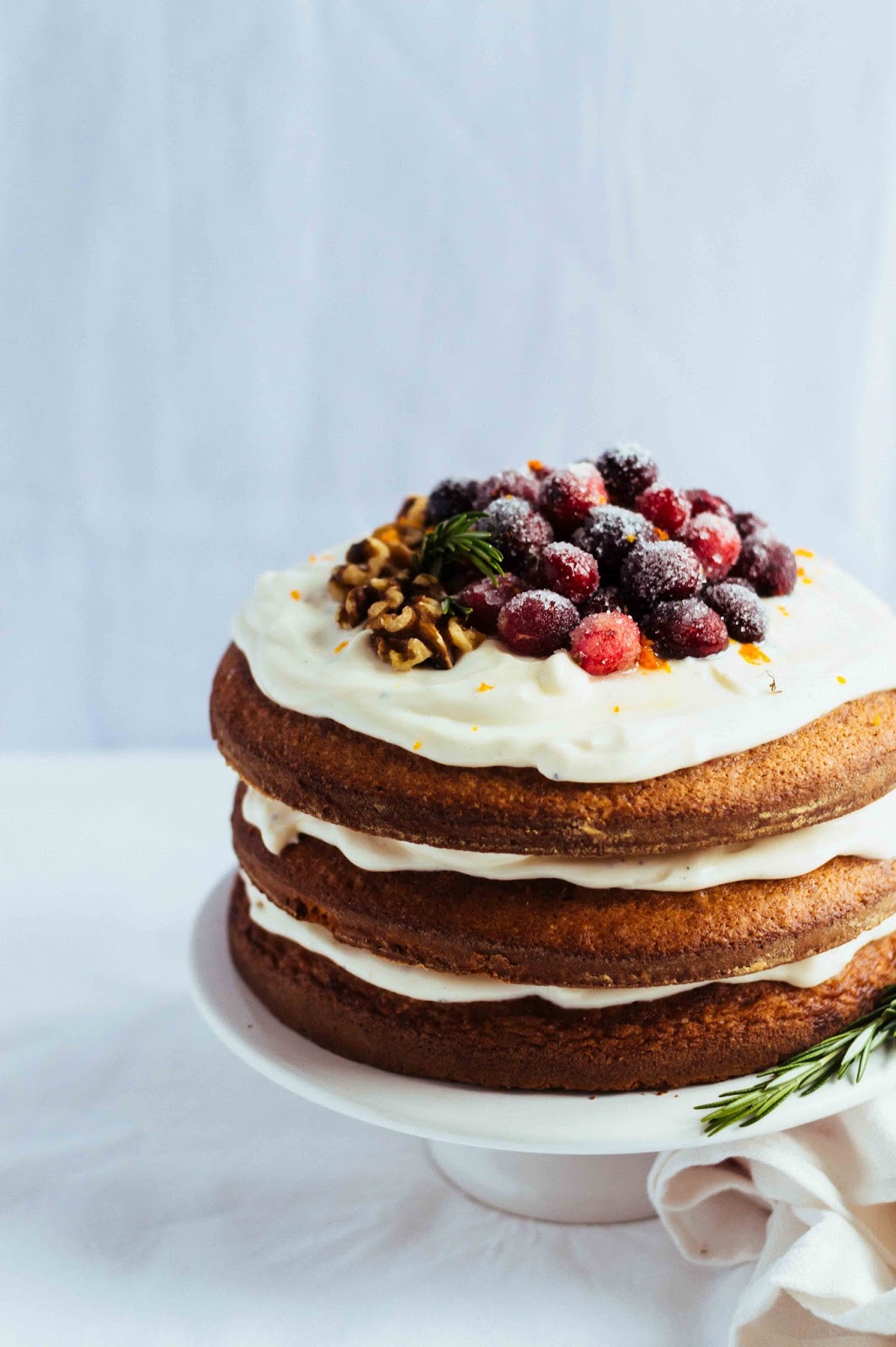 Rosemary Clementine Gingerbread Layer Cake | https://oandrajos.blogspot.com