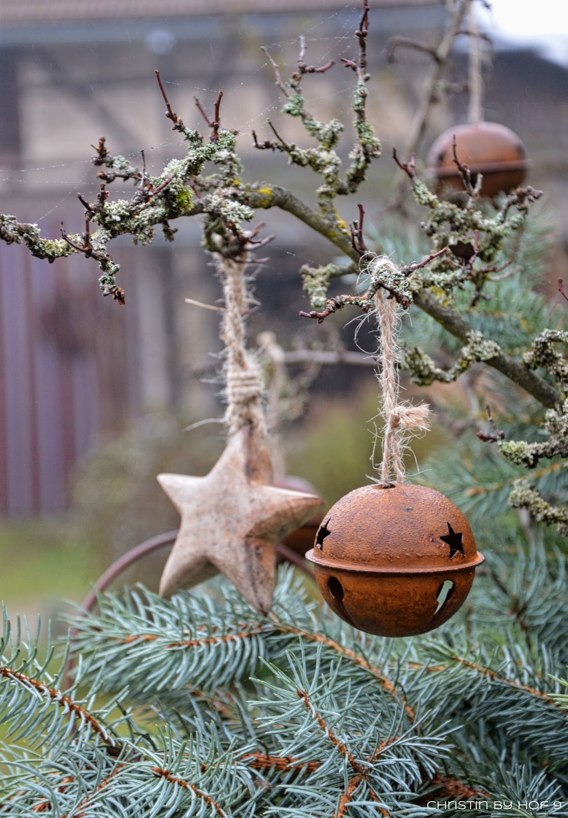 Hof 9 Adventsstimmung im Garten & ein QuastenDIY