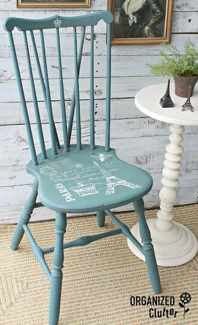 Vintage Wooden Spindle Chair Upcycle with Homestead House Milk Paint #stencil #milkpaint #chairupcycle #Frenchcountry #paris #HomesteadHouse