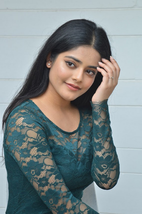 Riddhi Kumar