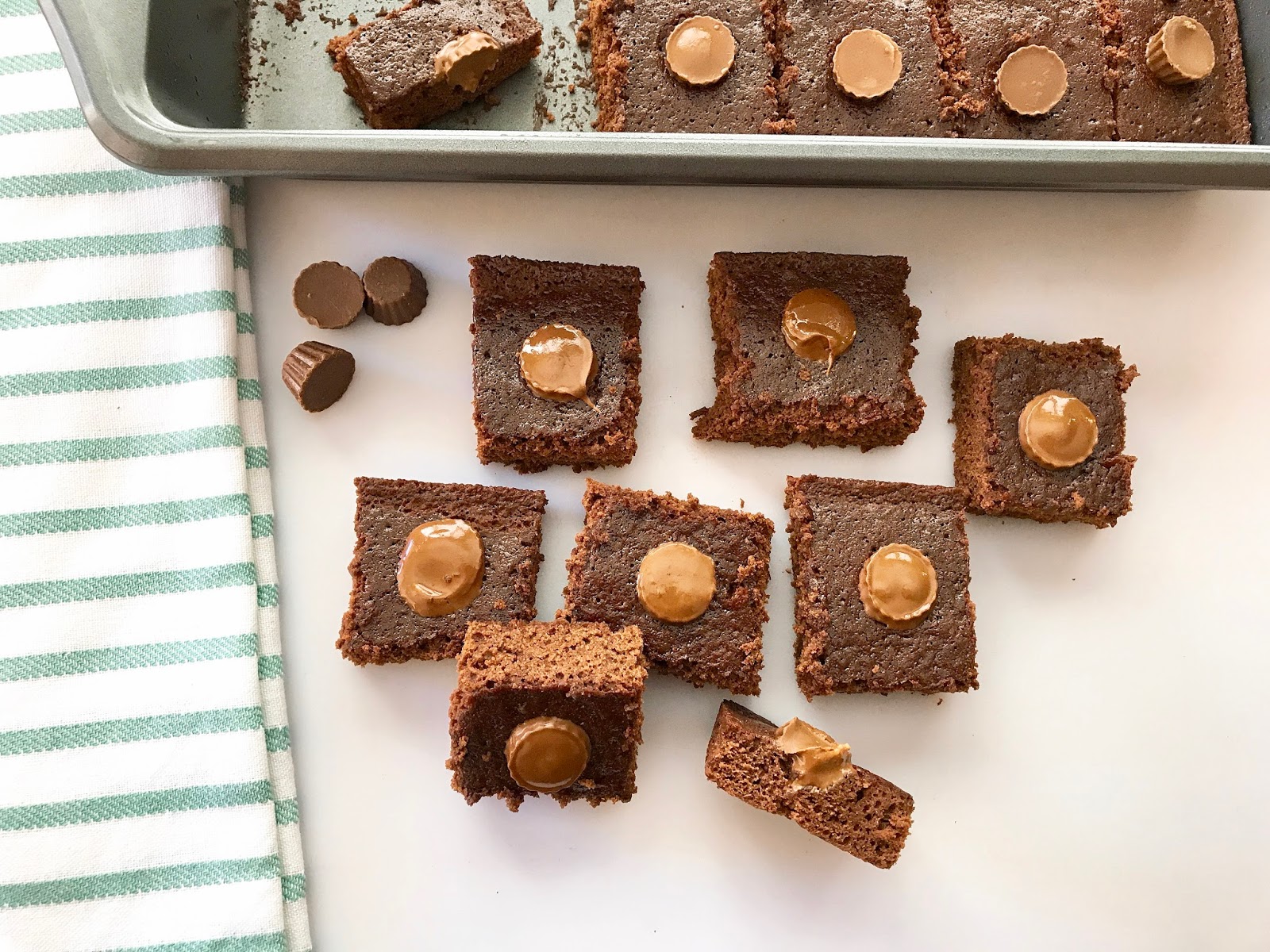 Healthy Brownie Cake Bites