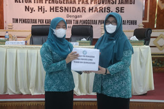Ketua TP PKK Provinsi Jambi Hesti Haris Kunjungi Tim PKK Kerinci dan Sungai Penuh Ketua TP PKK Provinsi Jambi Hesti Haris Kunjungi Tim PKK Kerinci dan Sungai Penuh